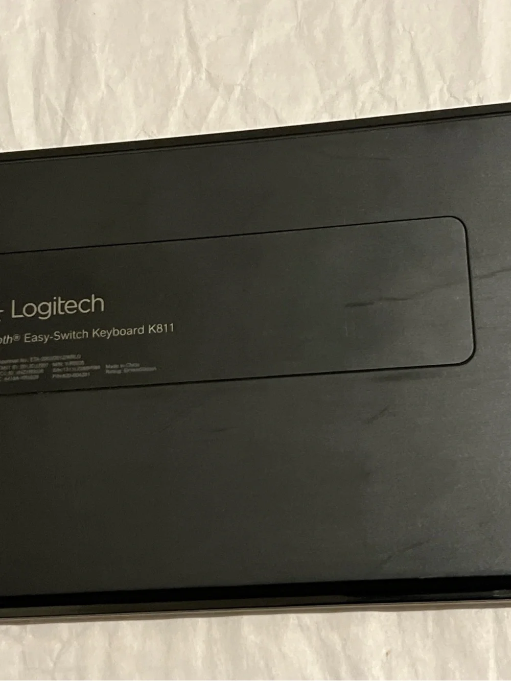 Logitech Backlit Wireless Keyboard - Black and Silver K811